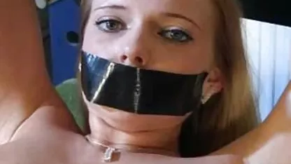 Bitch hat ihre Freundin im Dart verloren und deutsche pornoskostenlos sich einen Strapon Fick gegeben