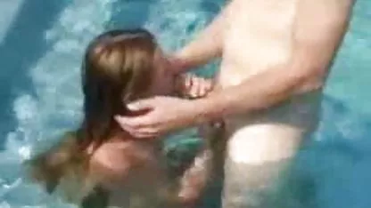 Eine reife Lesbe hat einen Fick sex filme kostenlos sehen direkt auf dem Tisch gemacht