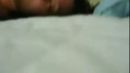 Das Küken fingert begeistert die Mütze im Chat deutsche milf sexfilme