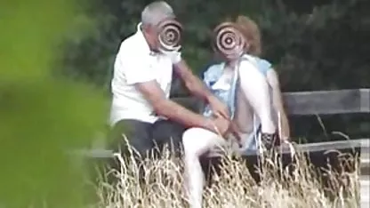 Schöne Frau streichelte einen perfekten german big tits porn Körper