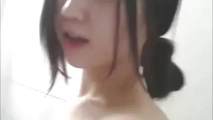 Busty Babe streichelt süß die kostenlos erotikfilme anschauen Mütze