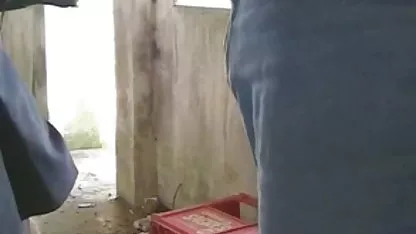 Mature Jock steckte einen kräftigen Schwanz german strip porn in eine vollbusige Molodushka in Sitzung