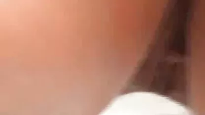 Frau machte Knechtschaft zu einem Mann im porn ganze filme Latex