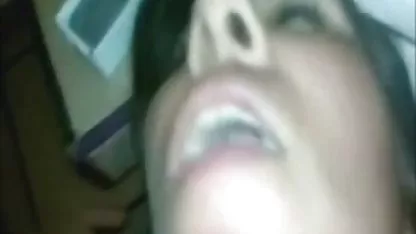 Mädchen beruhigte den bösen Nachbarn mit einem detsch porn guten Haken