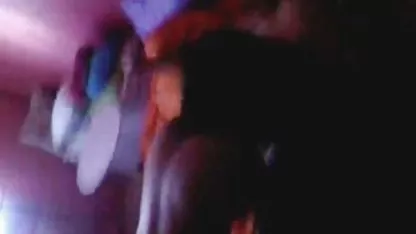 Junge Nippel organisierten deutsche vr pornos einen Gruppen-Blowjob