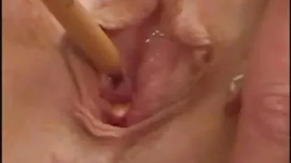 Sophie schob einen Streifen sexy Höschen und ließ sich gucken kostenlose deutsche sex videos