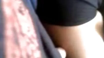 Schwarzer Mann gab April saugen und deutsche sexpornos wedelte aktiv mit ihr auf dem Bett