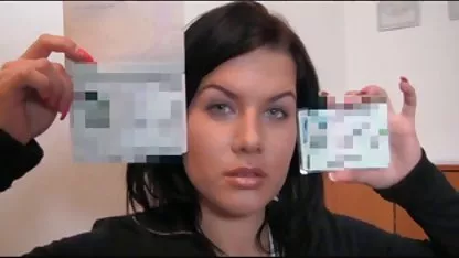 Zwei Mädchen saugten ein Mitglied direkt in den deutsche gratis sexfilme Büroangestellten