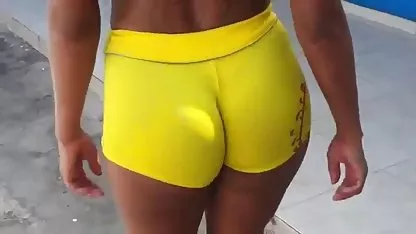 Aufgeregter Typ brät eine junge Japanerin mit langen free porn german hd Haaren
