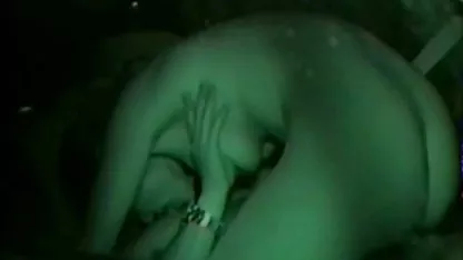 Geiler Mönch free german amateur porn beugte sich über ein Mädel und fickte