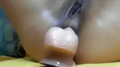 Katya goss deutscher frauenporno sahne ein und fickte in eine muschi